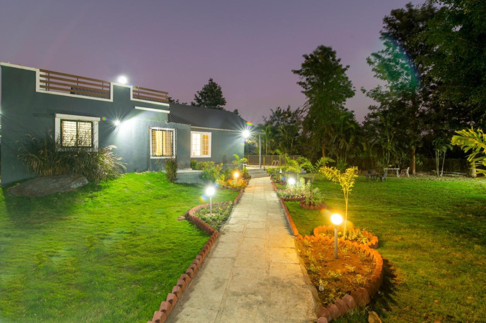 Silver Farm Villa Nashik Extérieur photo